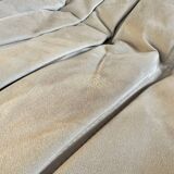 Togo beige par Ligne Roset