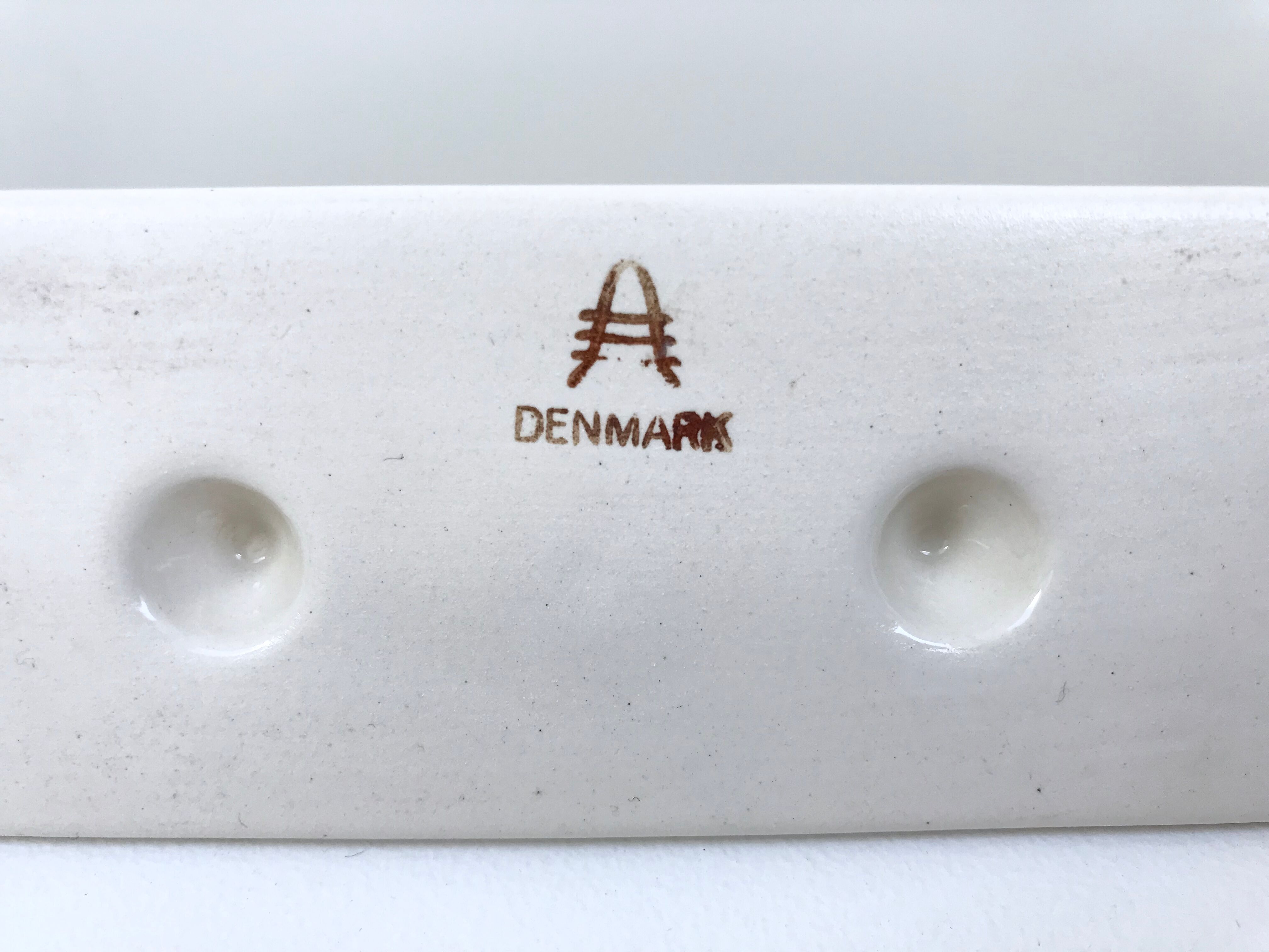White porcelain coatrack