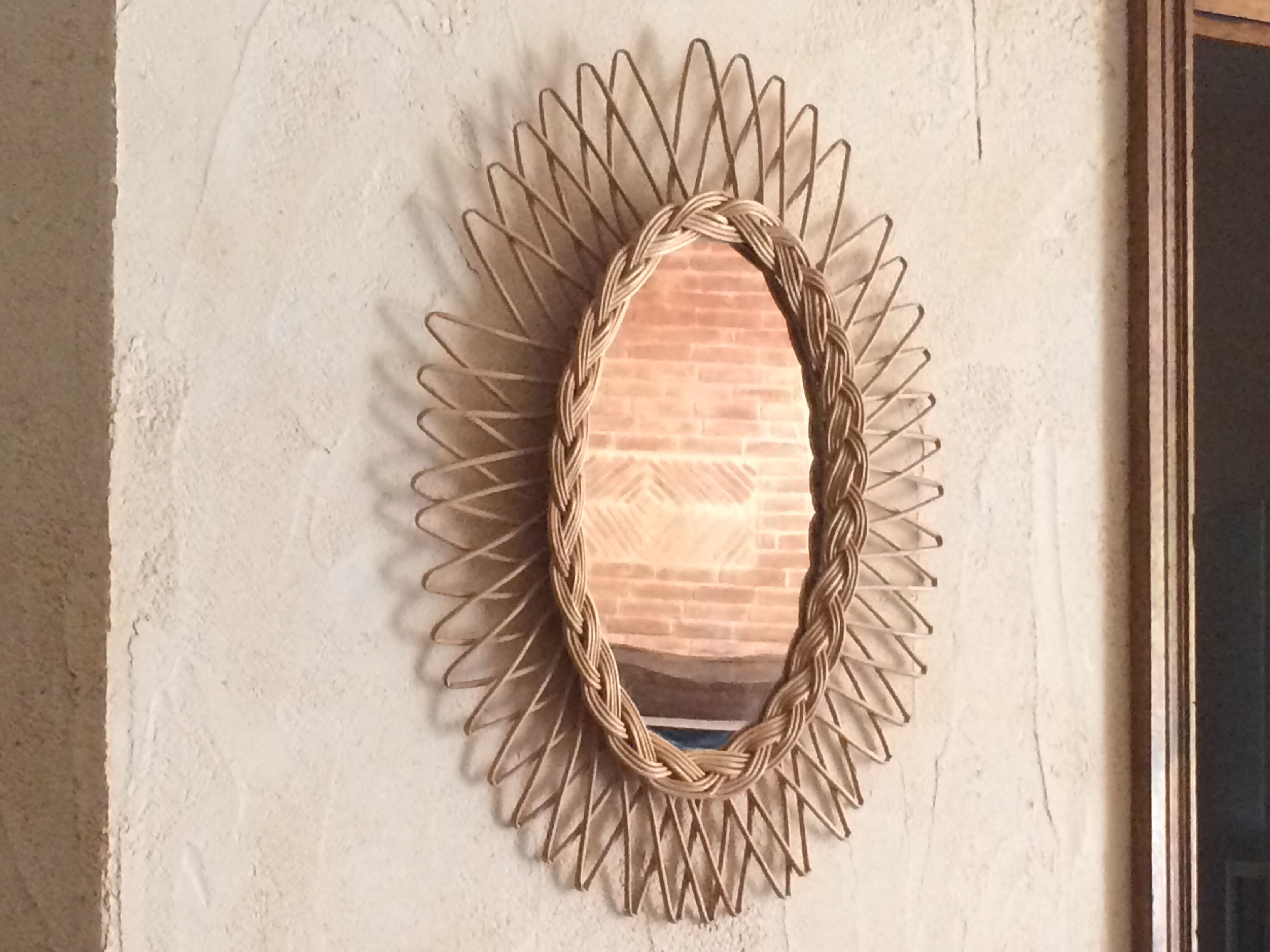 Oval sun rattan mirror 38x52cm