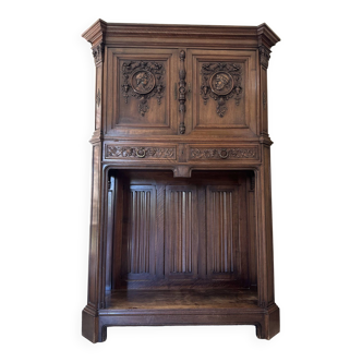 Cabinet haentges frères style renaissance en noyer sculpté , fin xix siecle