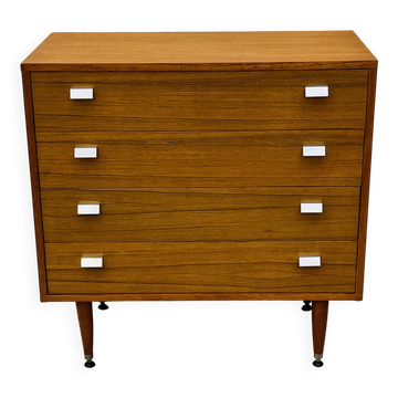 Vintage teak chest of drawers with 4 drawers from the 1960s in G-Plan style.
