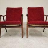 Pair of burgundy boomerang armchairs Antonin Suman Ton Bystrice (Thonet)
