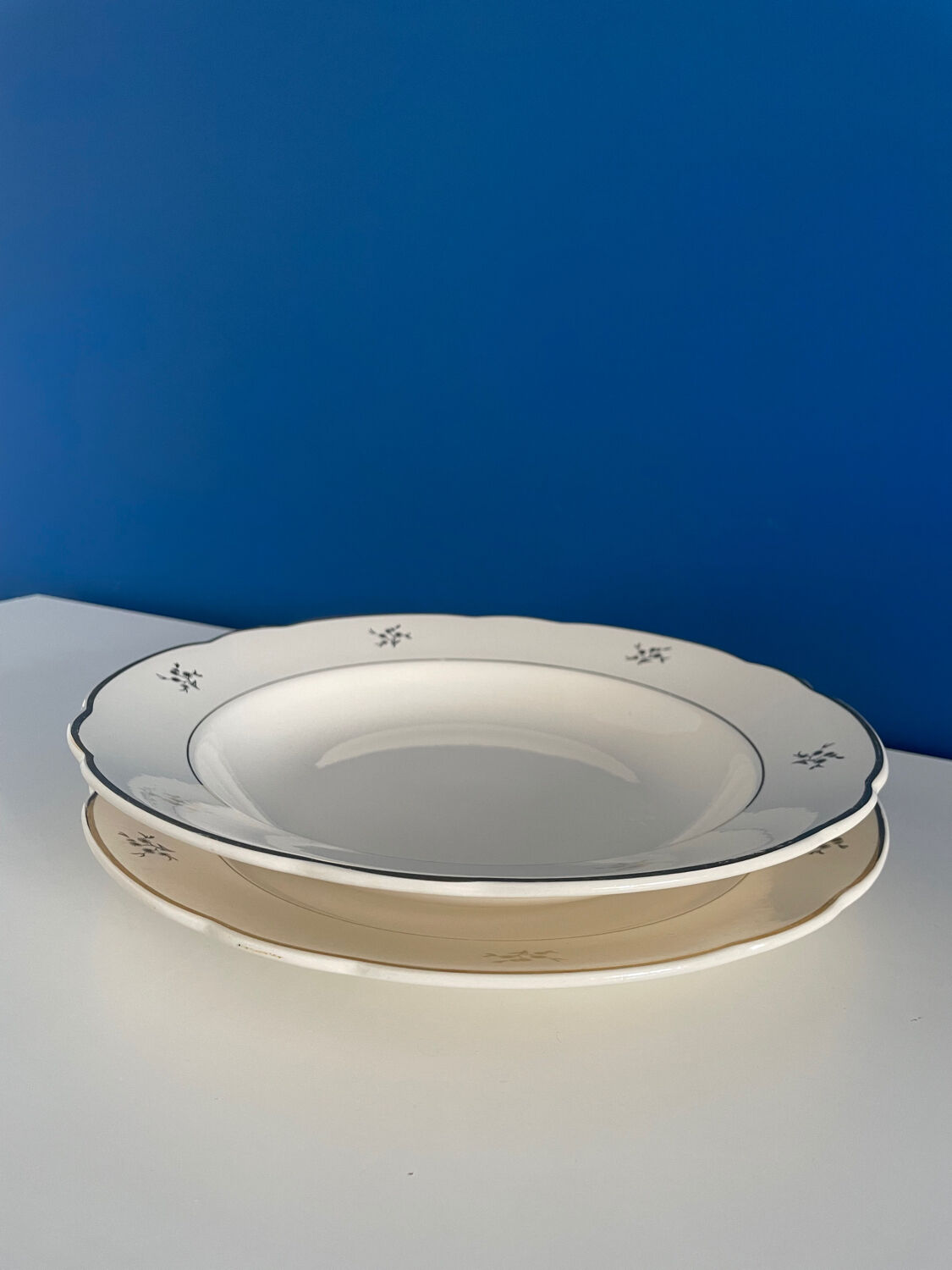 Set of 2 villeroy & boch serving dishes