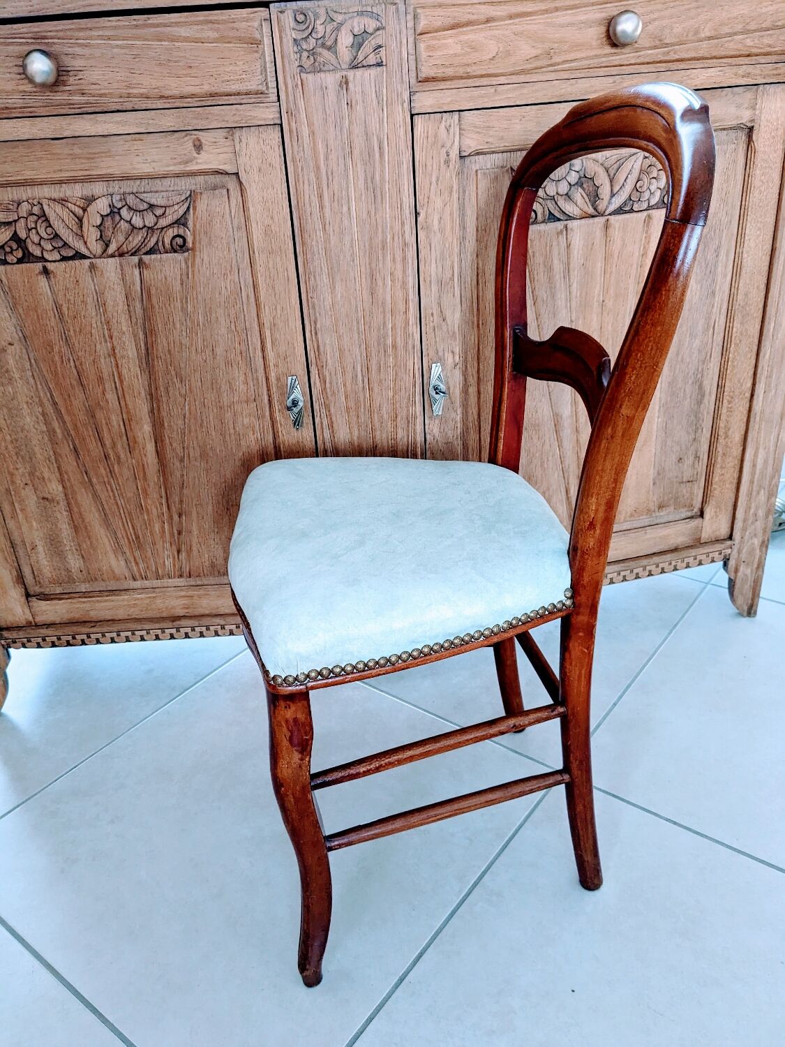 Louis Philippe chair sitting fabric