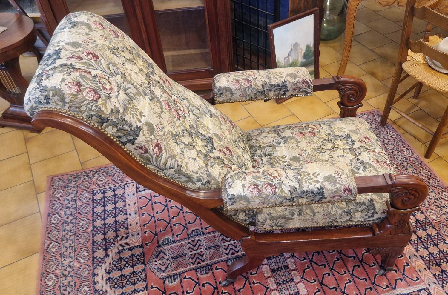 Voltaire mahogany with a rack.