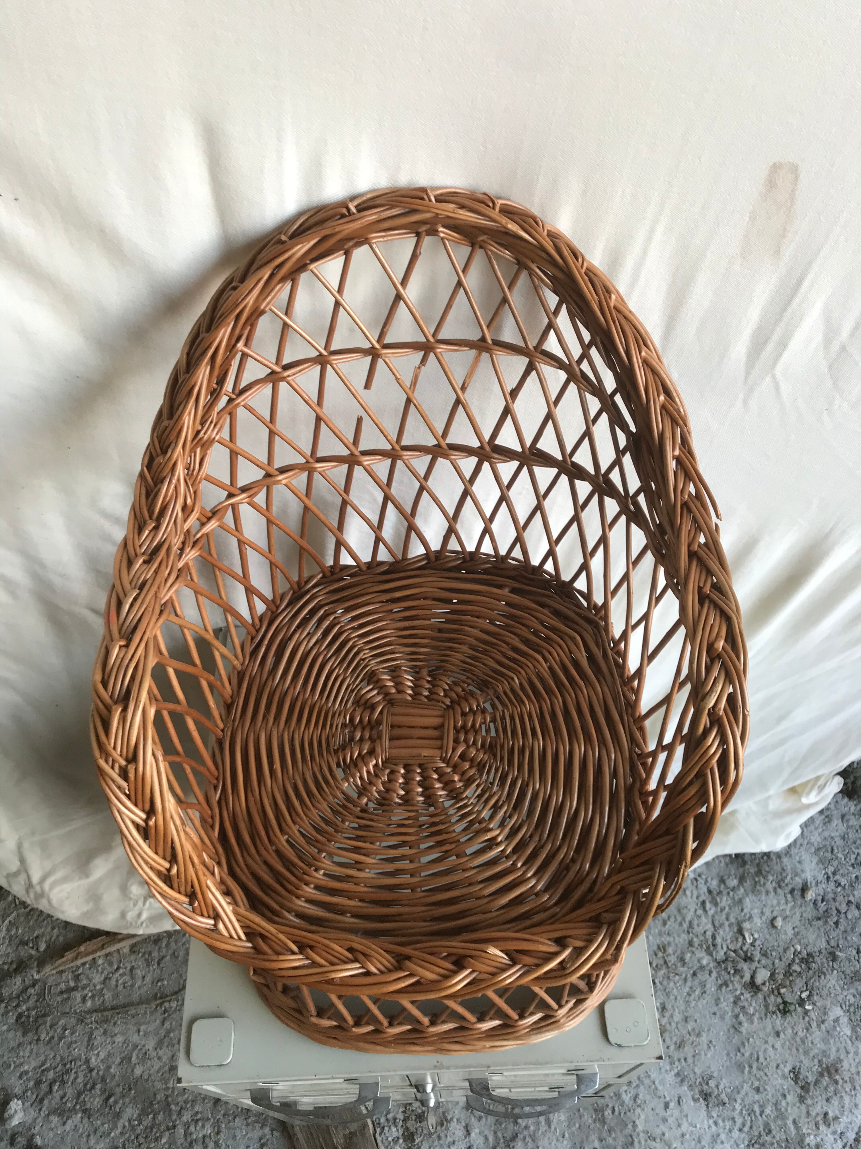Ancien fauteuil enfant osier tressé vintage