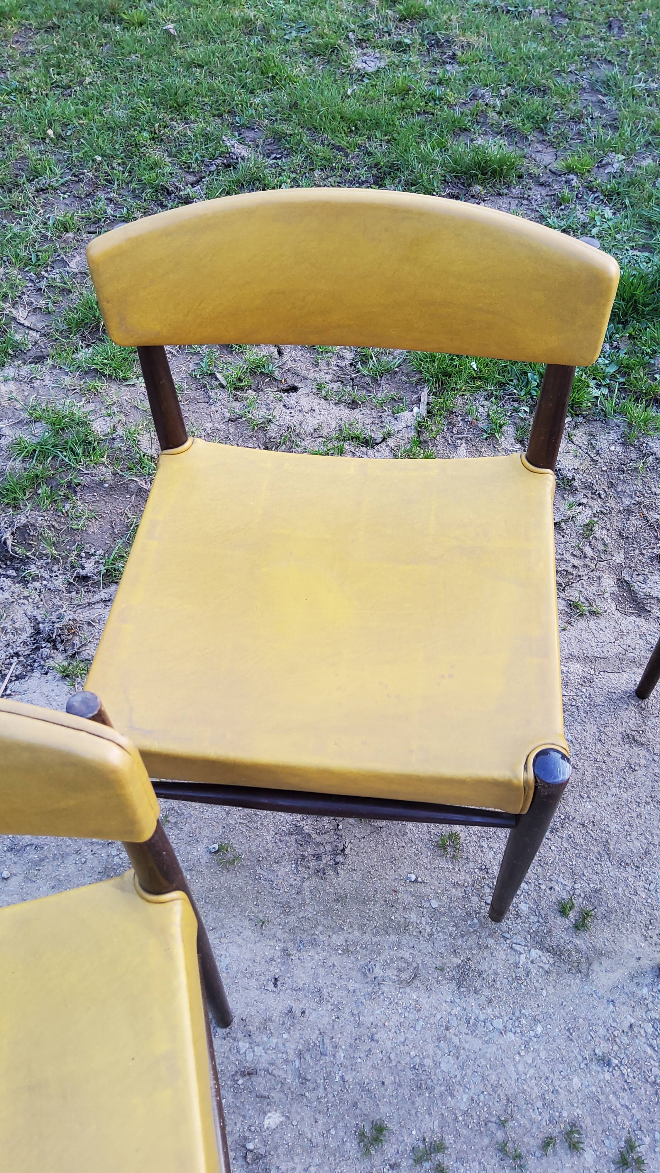 Set of 4 Scandinavian rosewood chairs from the 50s