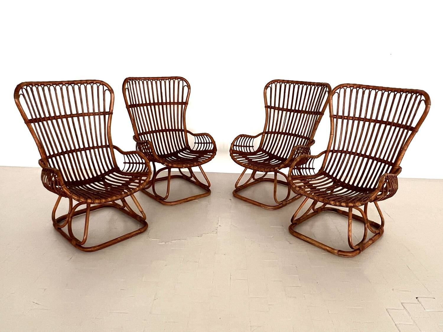Fauteuils en bambou de designer italien du milieu du siècle, ensemble de 4 pièces.