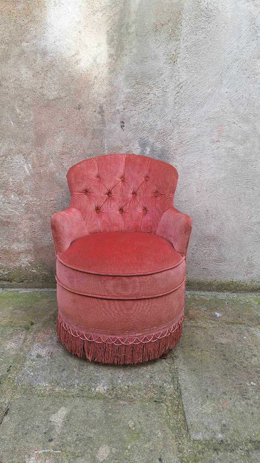 Velvet toadstool armchair, old rose