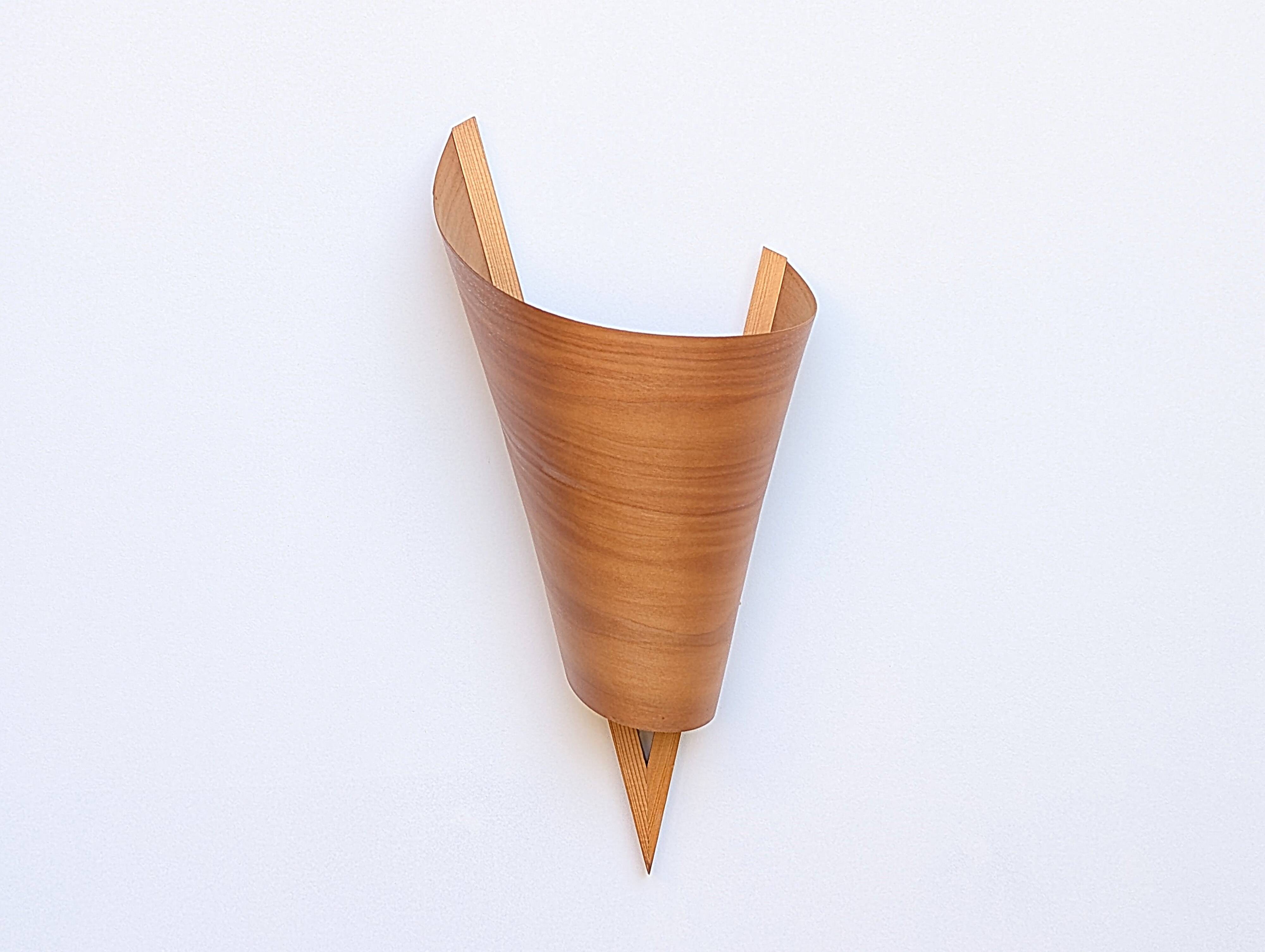 Wooden wall light