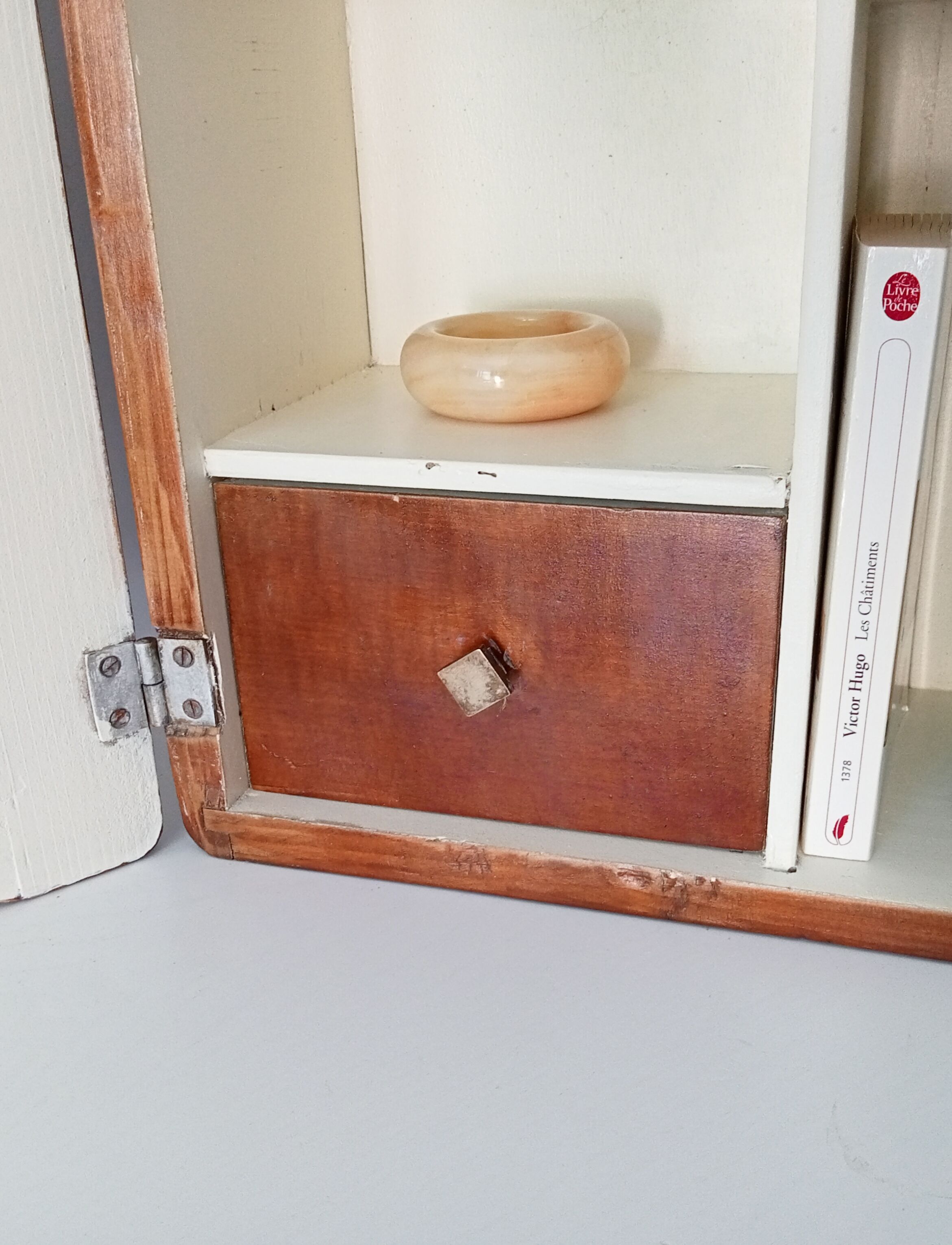 Medicine cabinet 50/60 years