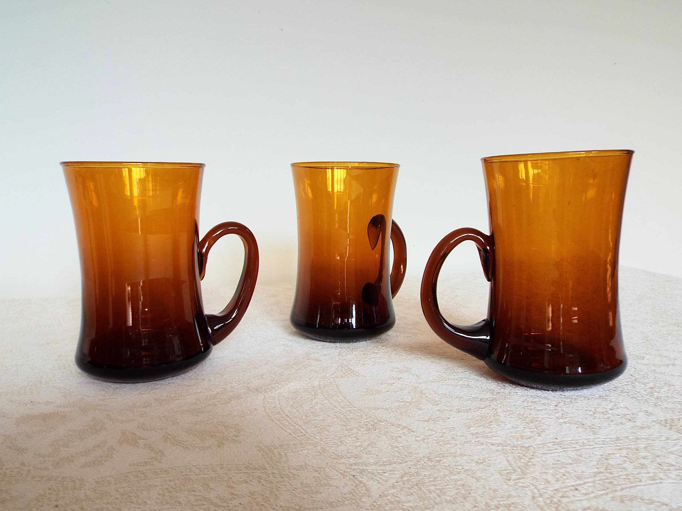 6 amber glass tea cups