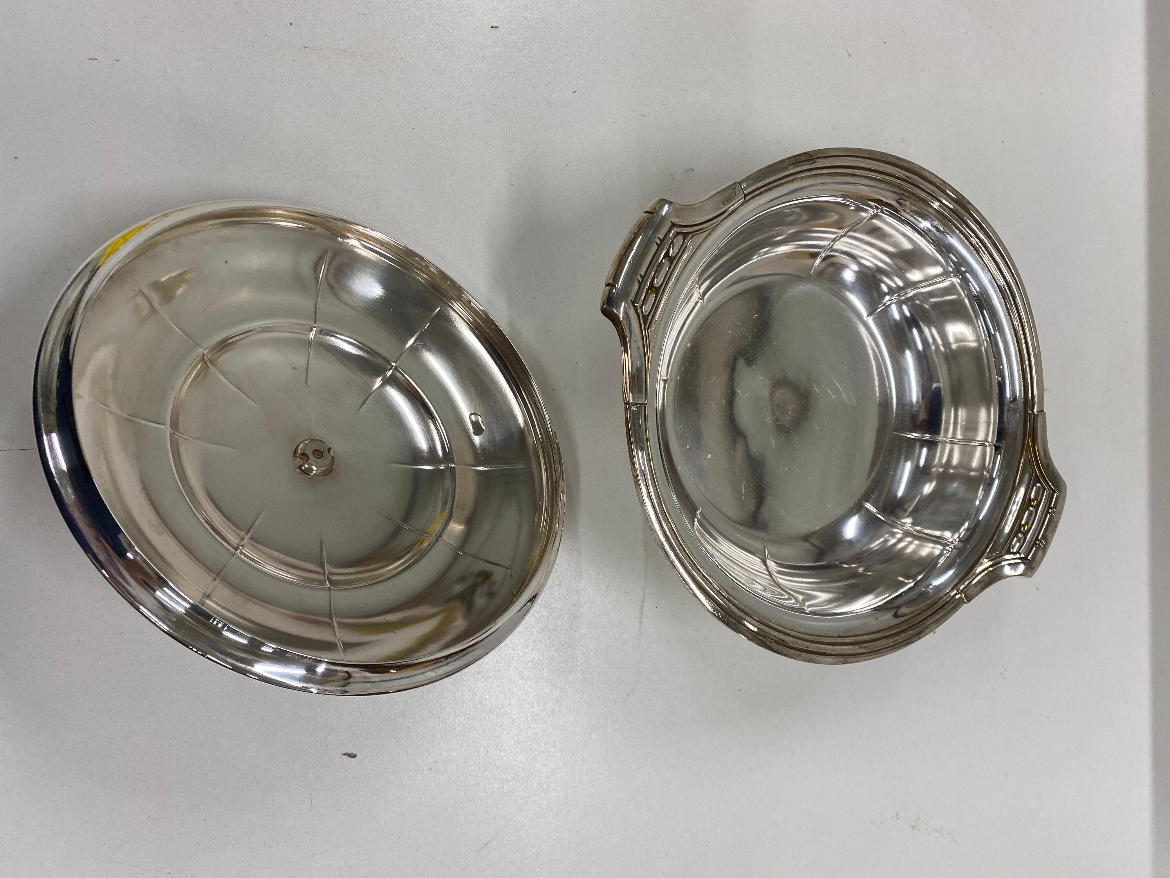 Silver metal vegetable