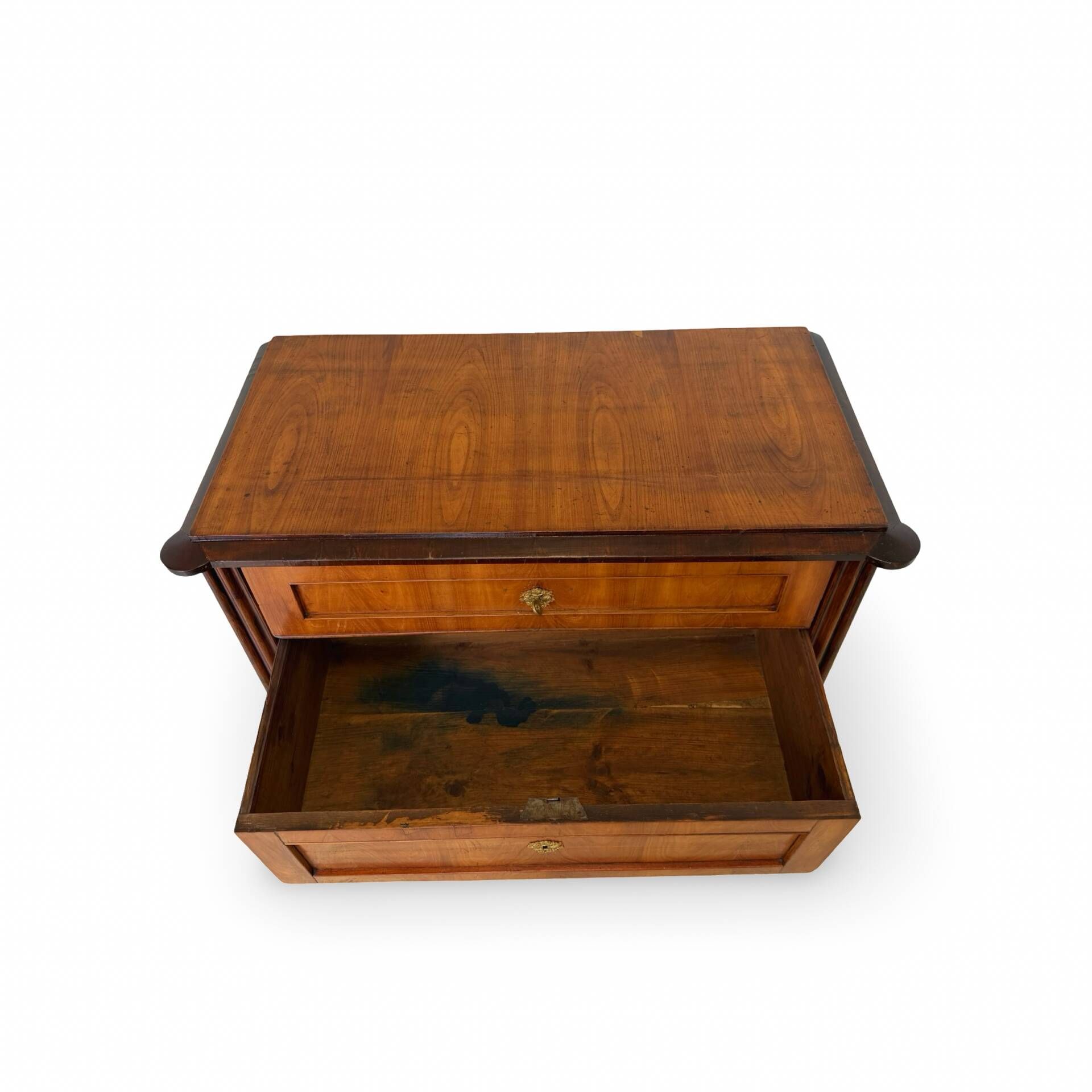 Small Antique walnut and walnut veneered Chest of Drawers – Neoclassic
