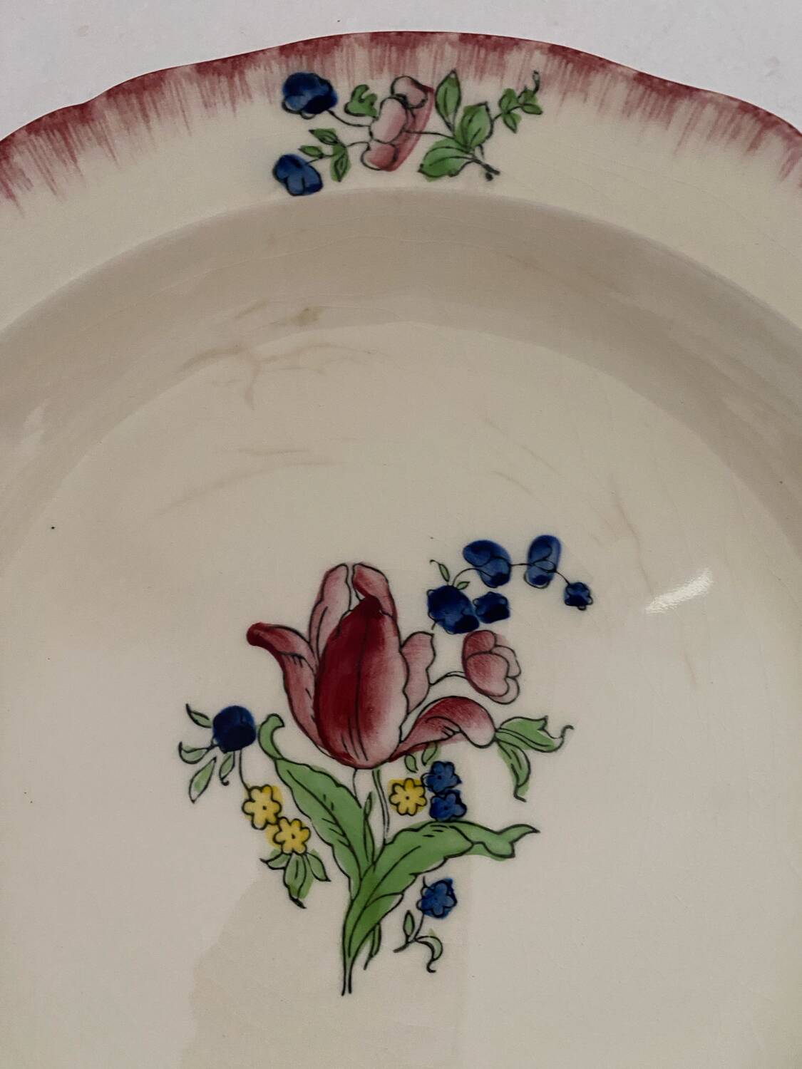 Set of 2 large vintage GIEN hand-painted dishes