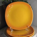 Assiettes à dessert jaunes