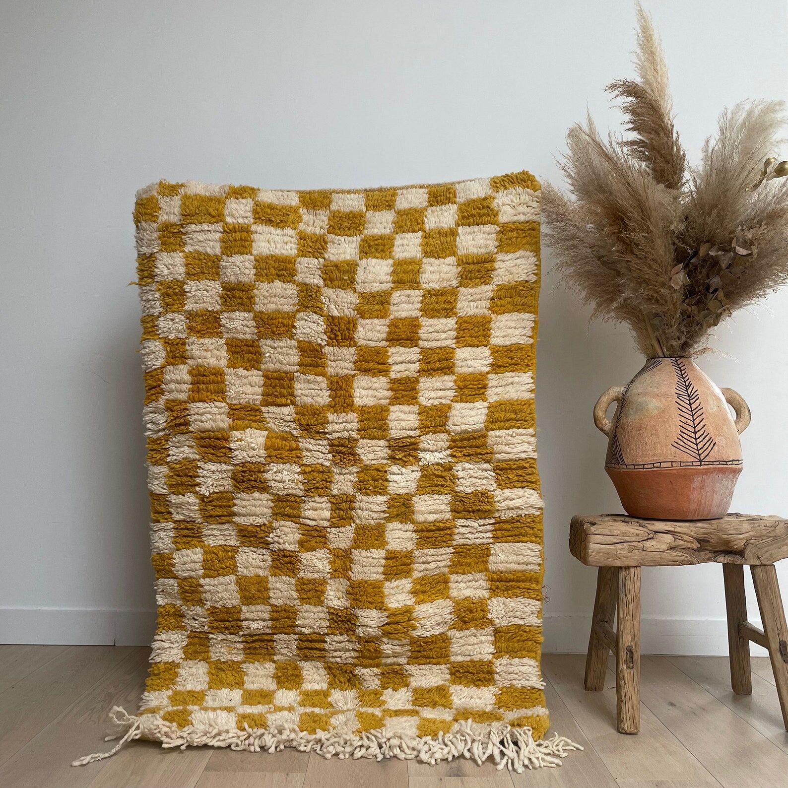 Berber carpet in yellow checkerboard, 93x152 cm