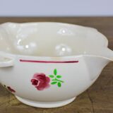 Set of 2 oval dishes and a saucier