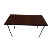 Table basse pieds en fer forgé plateau en bois  77 x 38 cm