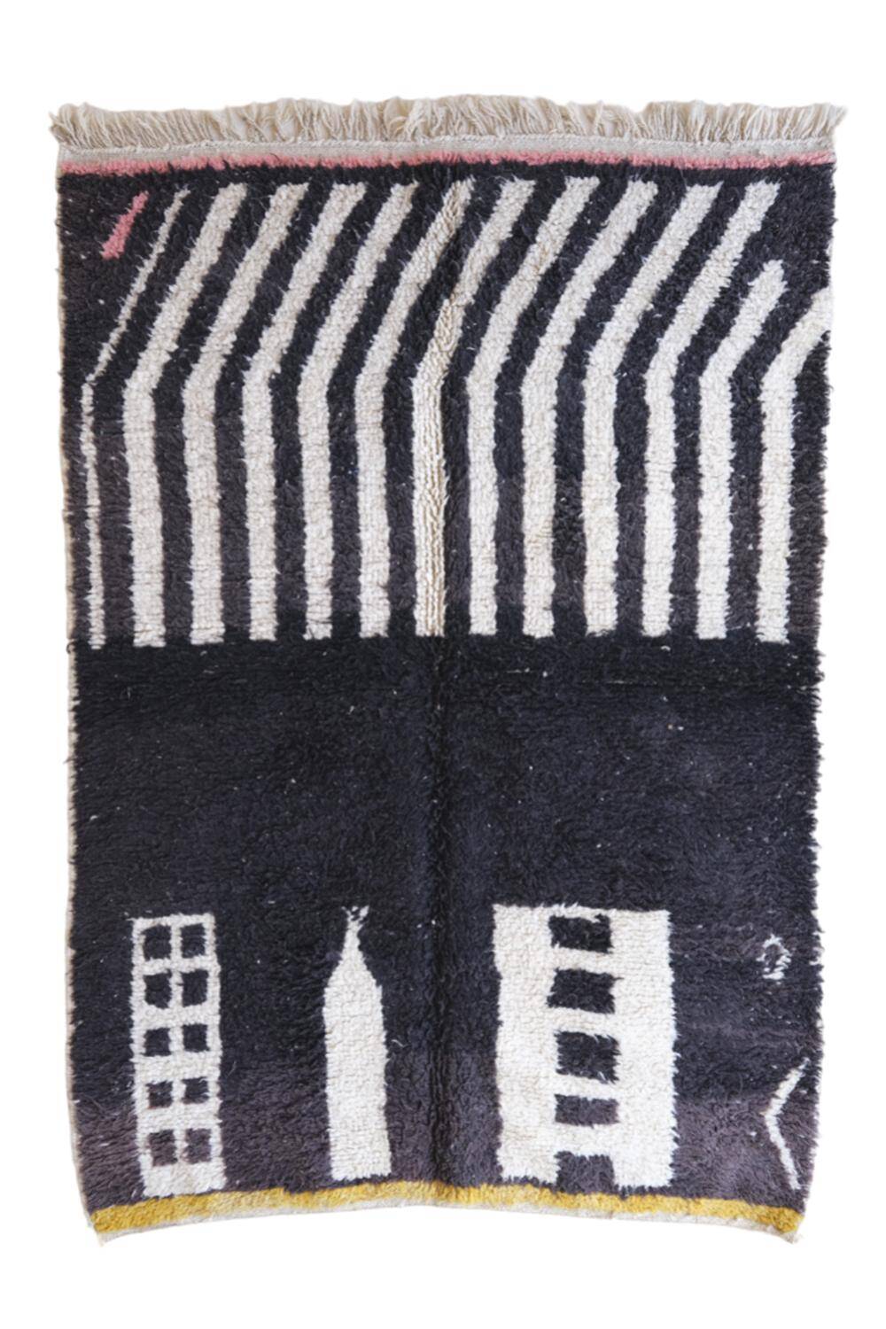 Modern Berber Rug - 250 x 167 cm