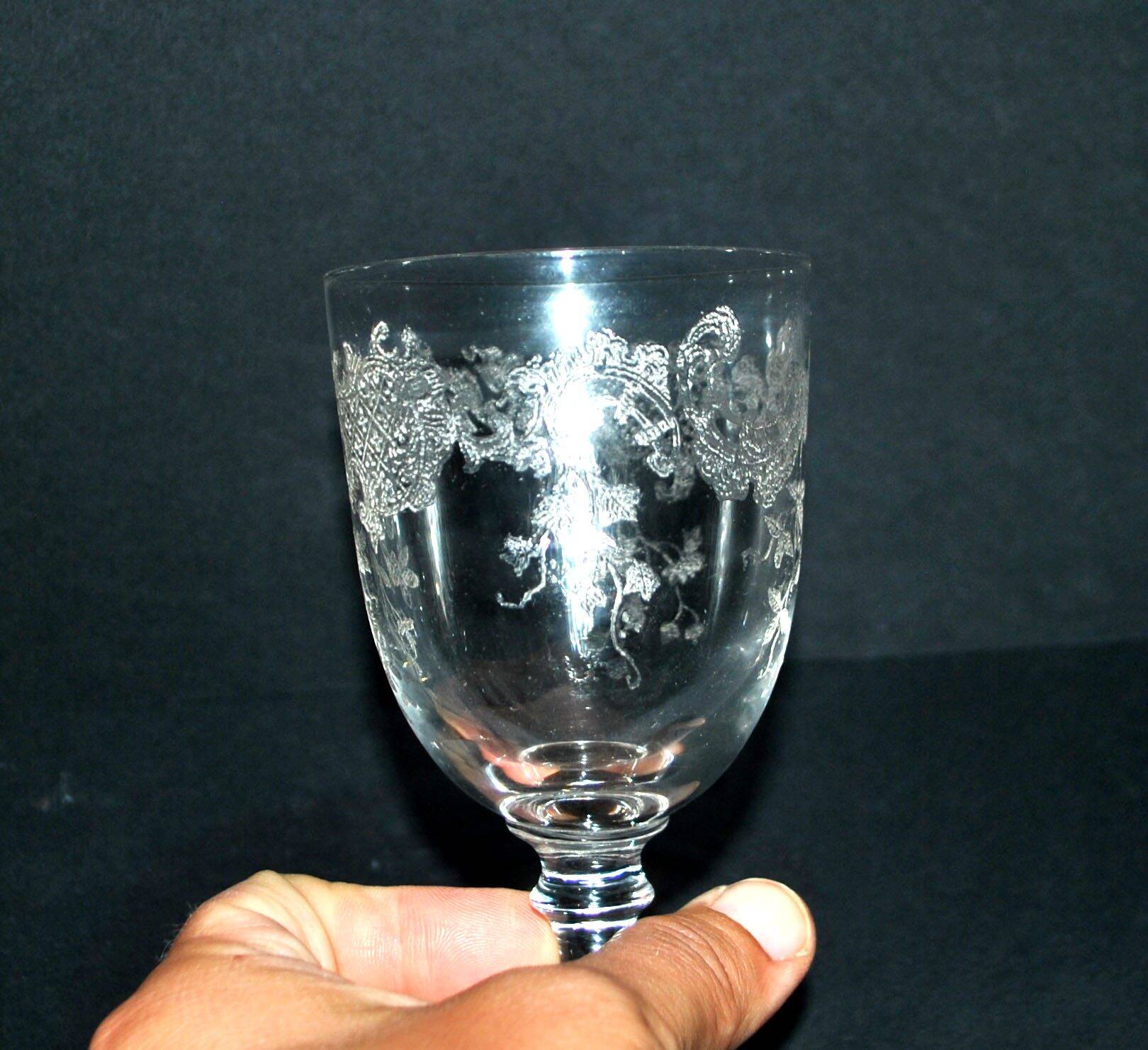 Saint-Louis set of 6 antique glasses with acid-etched rocaille and flower decoration 1920-30