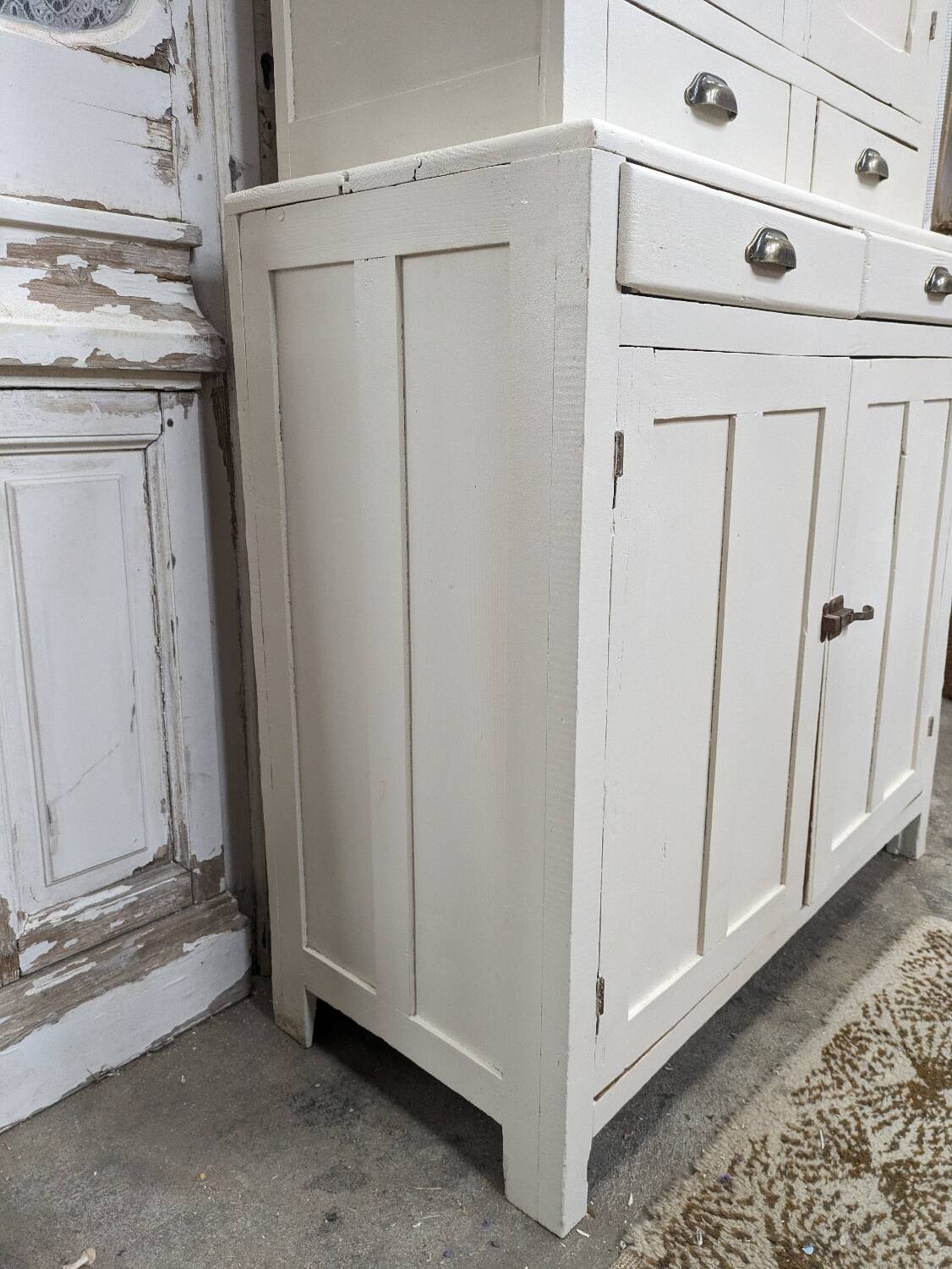 Parisian buffet 2-piece