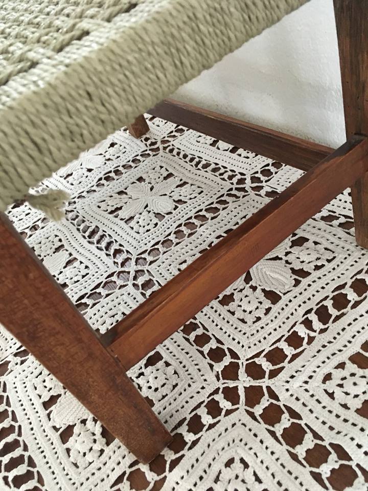 Stool or bench in wood and rope braided Bohemian style