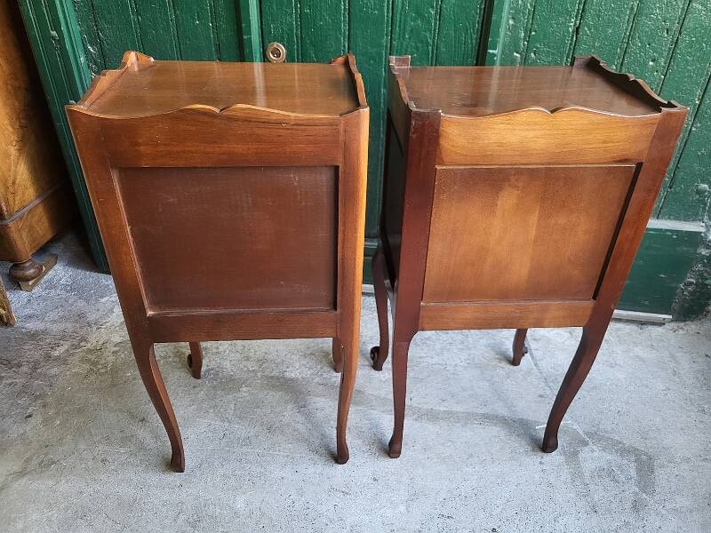 PAIRE DE CHEVETS A 1 TIROIR EN MERISIER