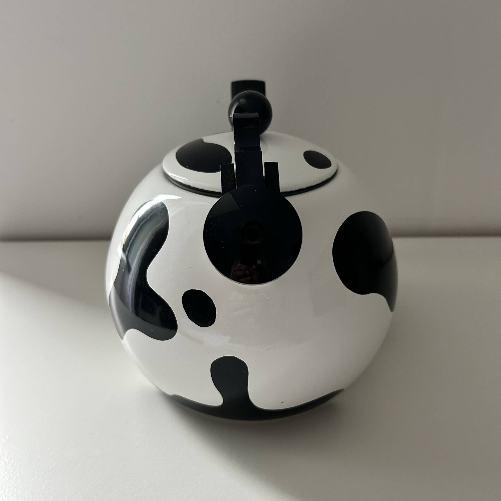 Bicolour kettle 1980