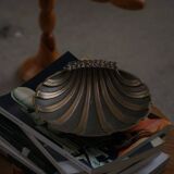 Danish Art Deco decorative shell bowl in bronze, 1930s–1940s.