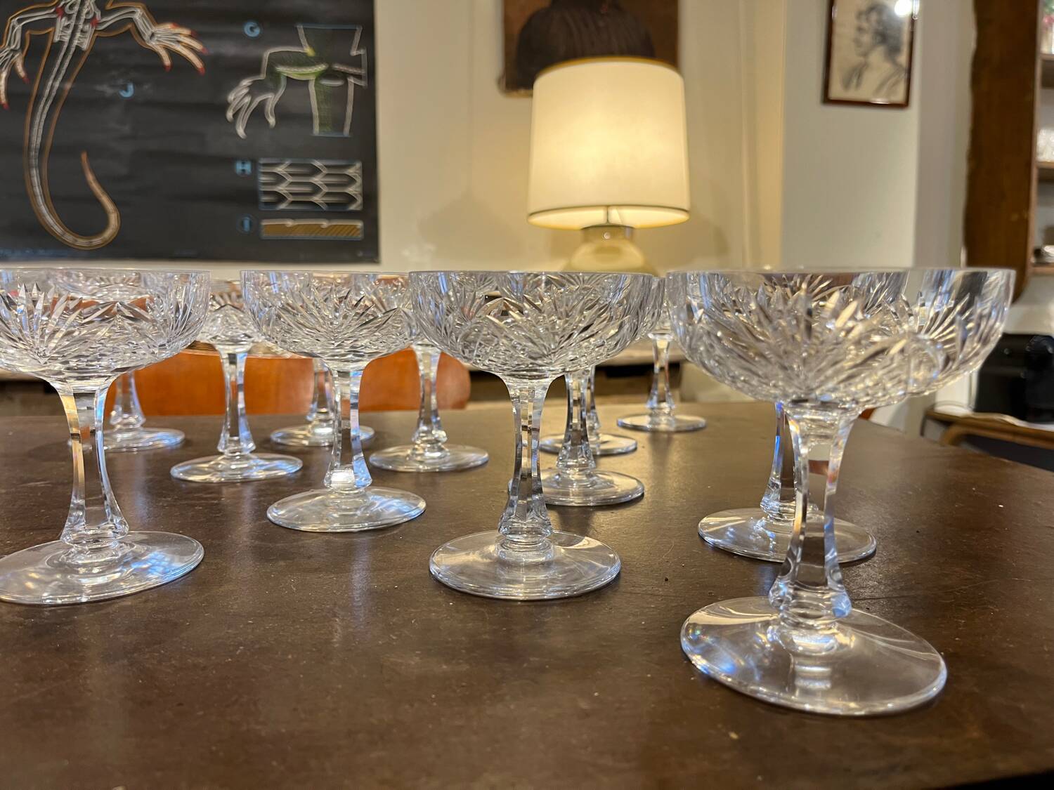 Beau lot de verres en cristal de Saint Louis