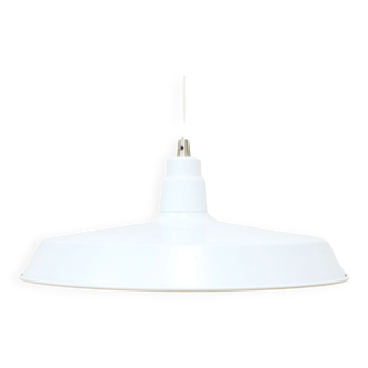Vintage white metal hanging lamp