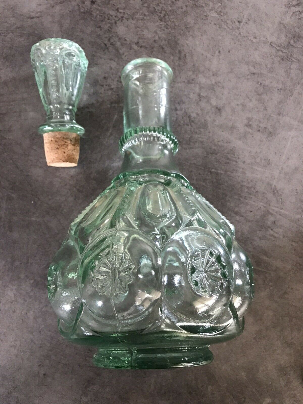 Bottle vial bottle vintage structured green glass molded cork cork