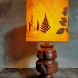 Lampe à poser vintage en bois massif et son abat-jour herbier