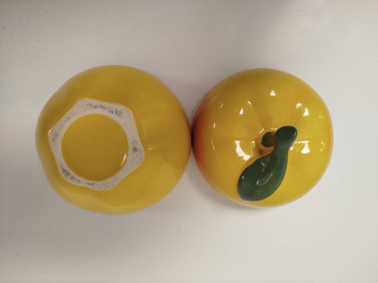Ceramic Apple Storage Box