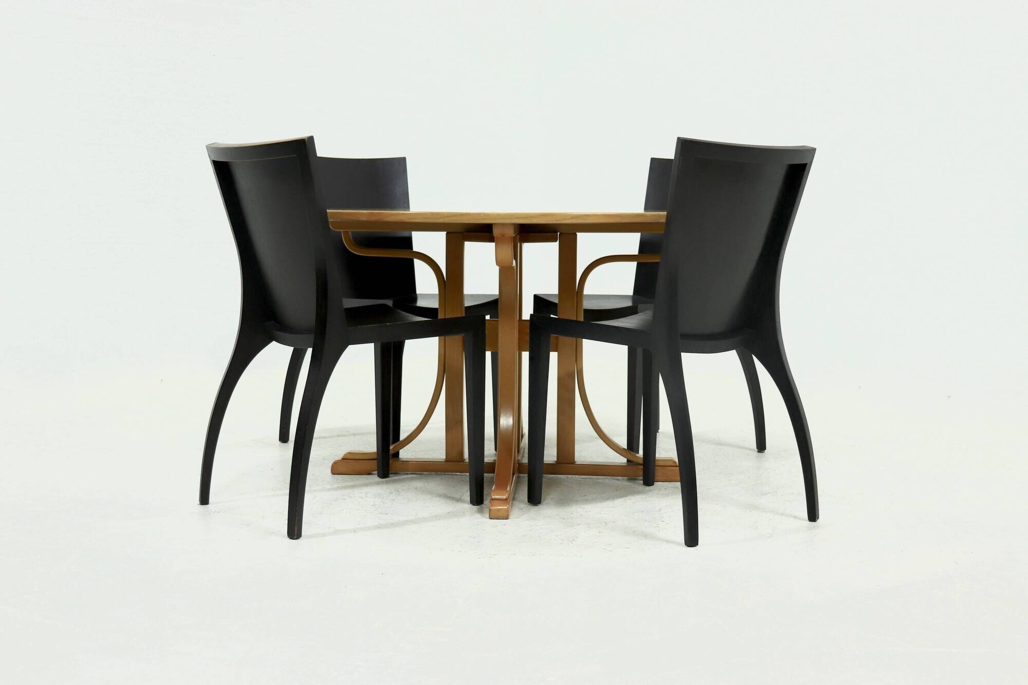 Architectural Bentwood Round Dining Table 1980s
