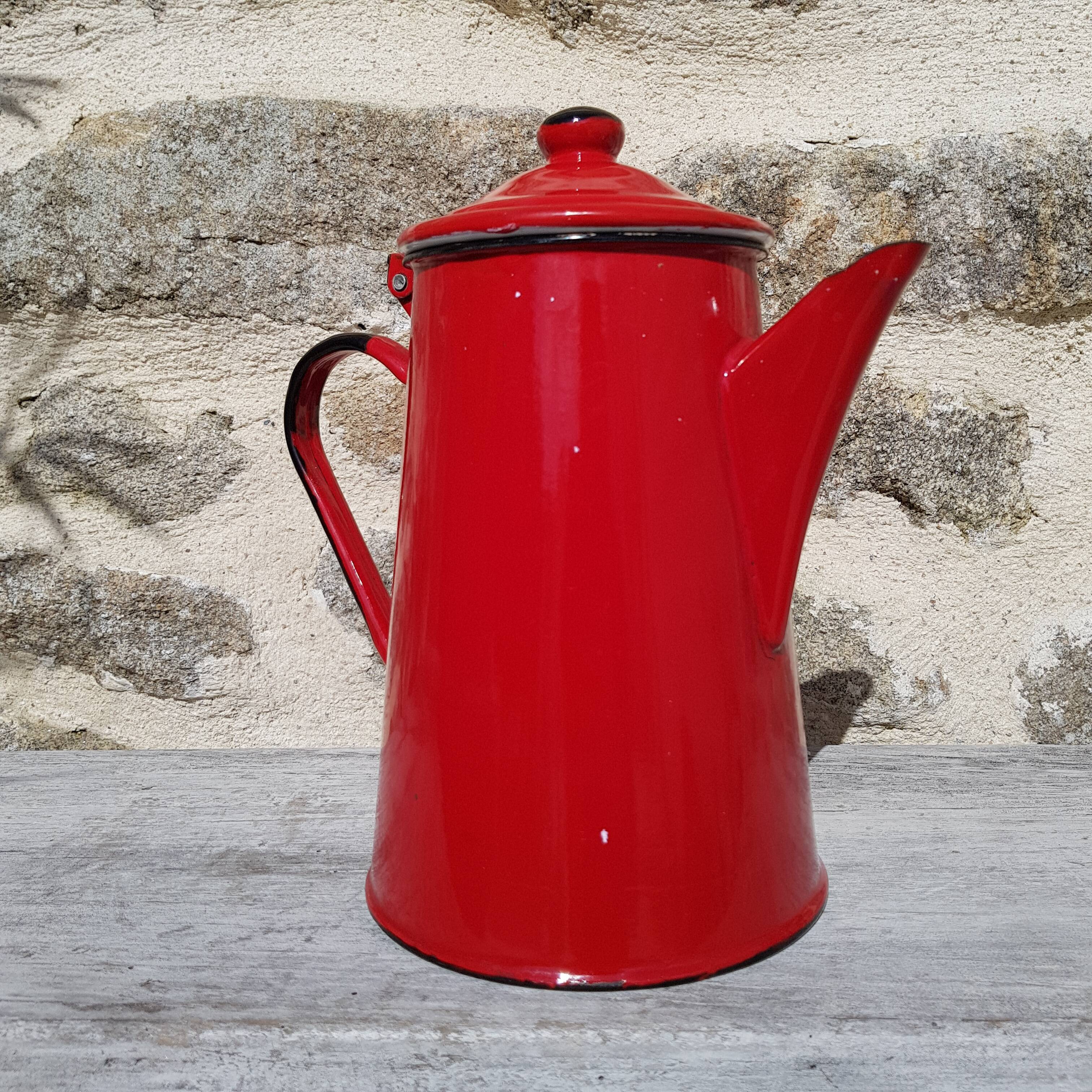 Red coffeemaker 2L