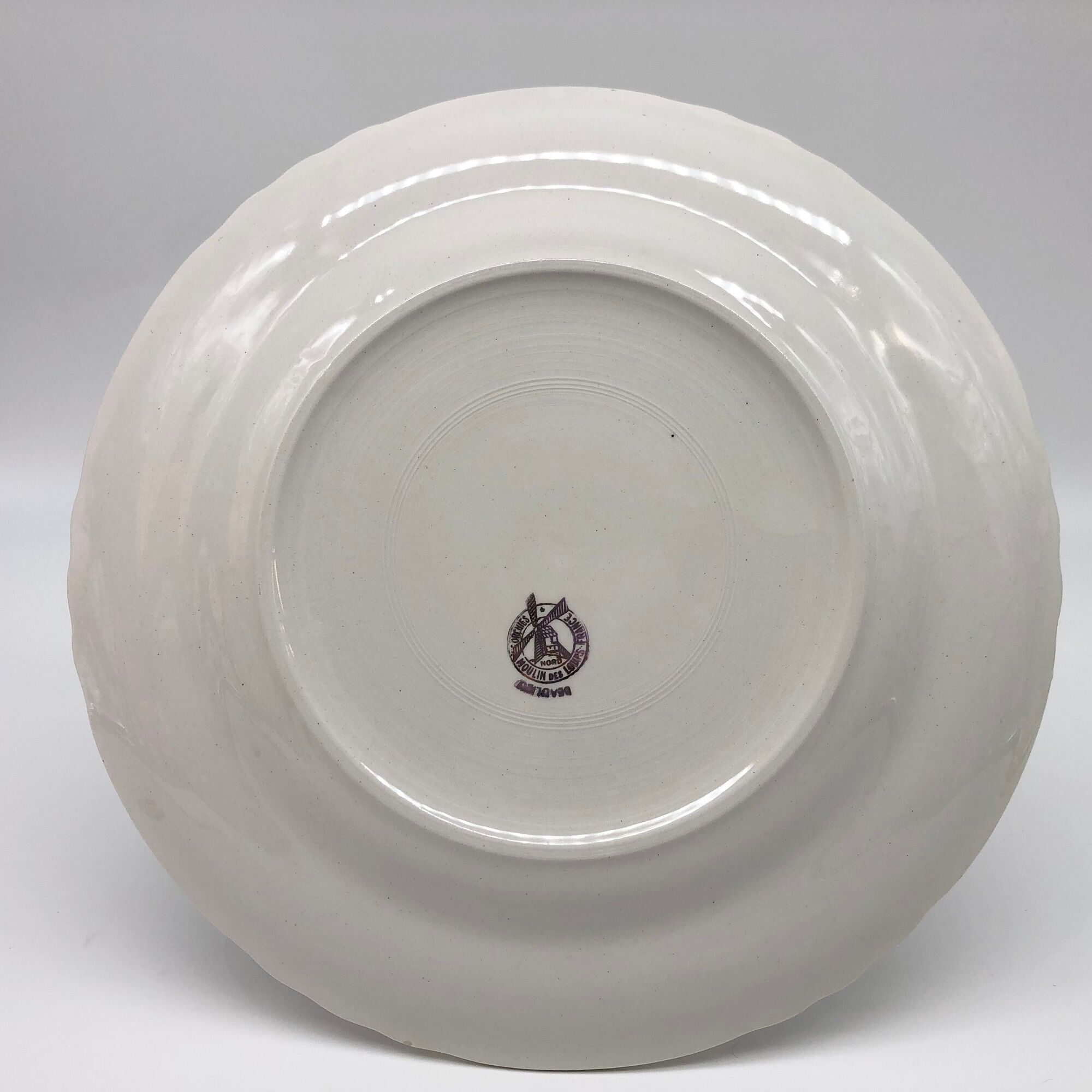 6 Flat porcelain plates "Moulin des Loups" Beaulieu model