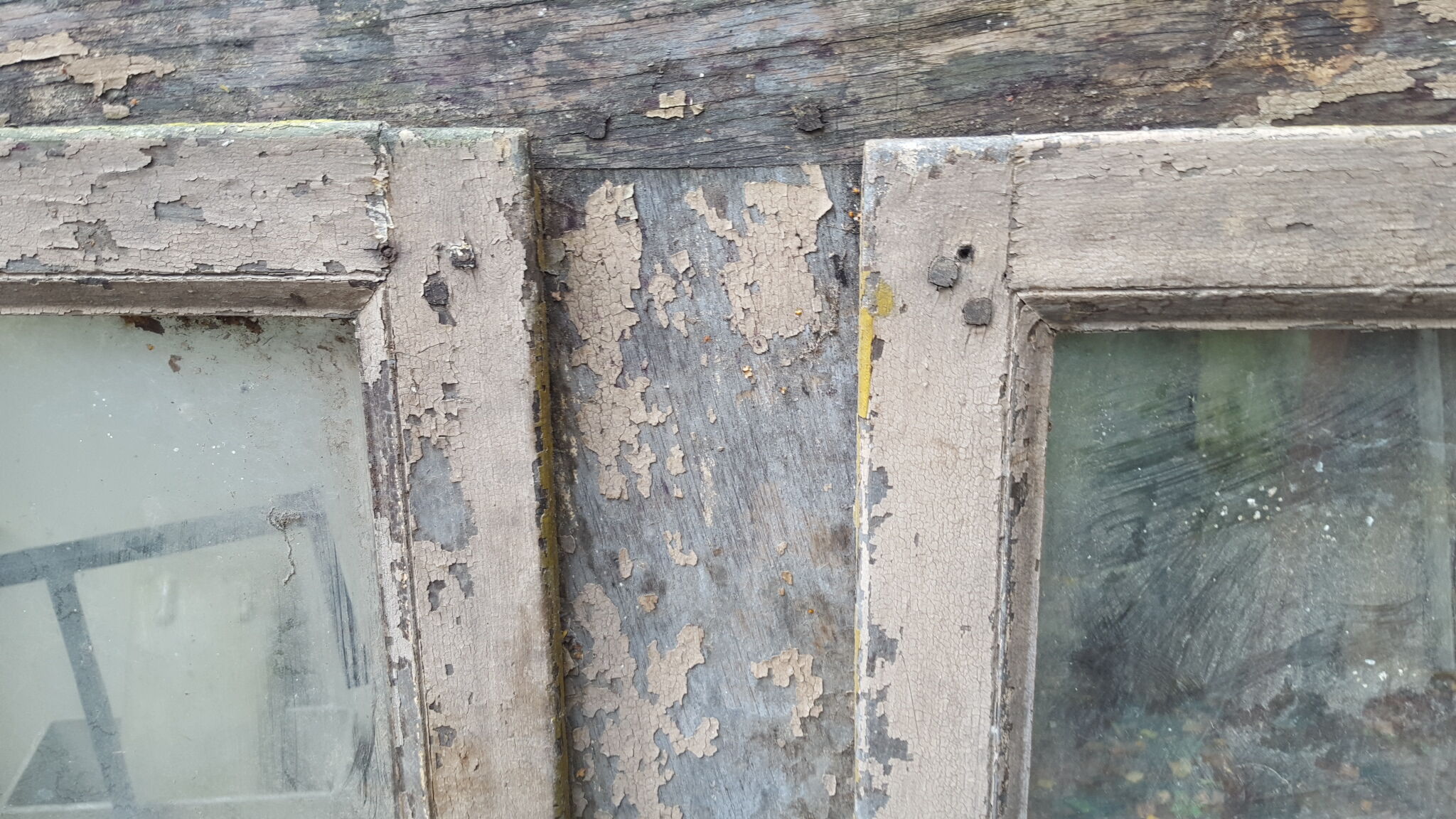 Fenêtre XVIIIème à 2 vantaux et bâti