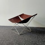 Artifort 'Butterfly'chair by Pierre Paulin