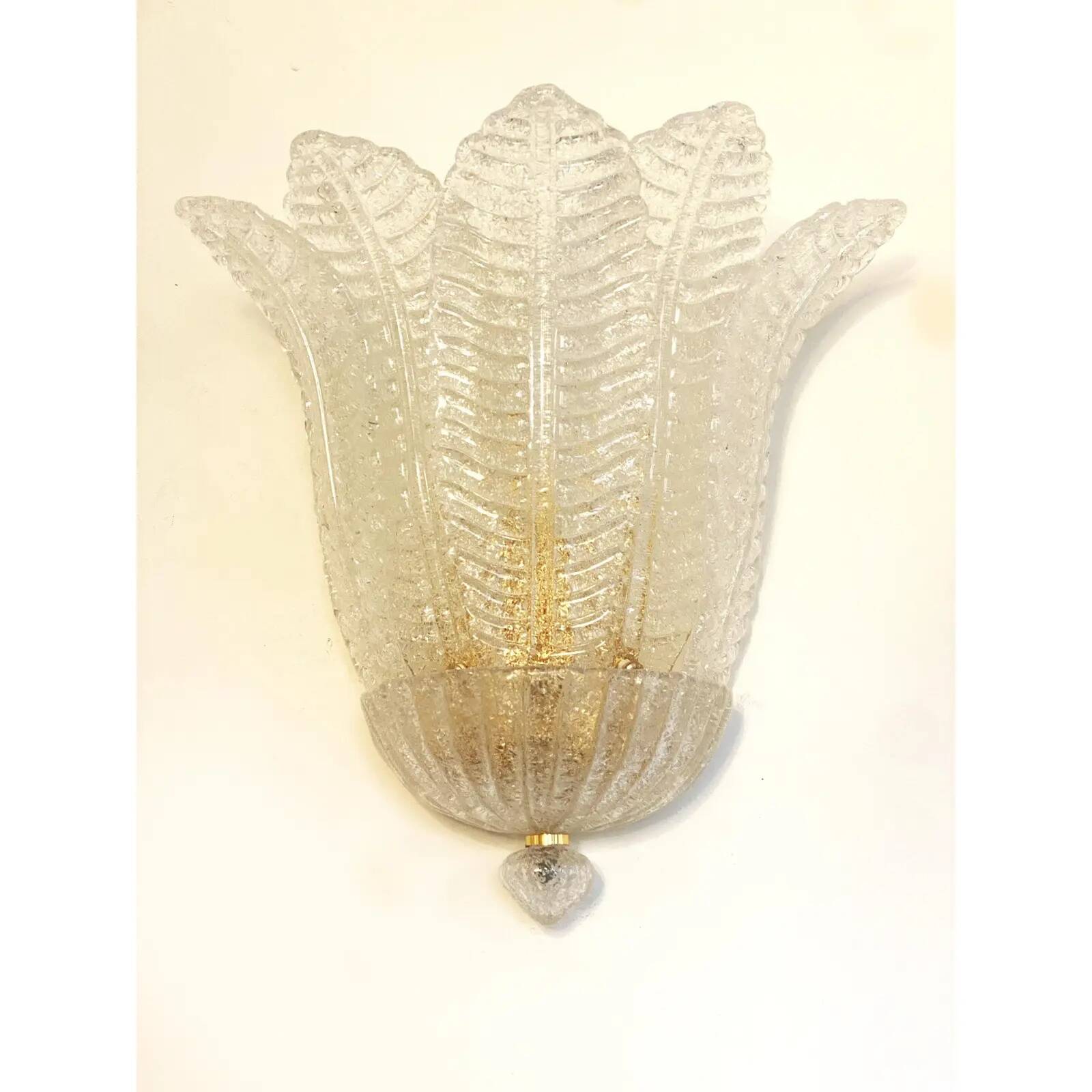 Contemporary Venetian Transparent Graniglia “Leaf” Murano Glass Wall Sconce
