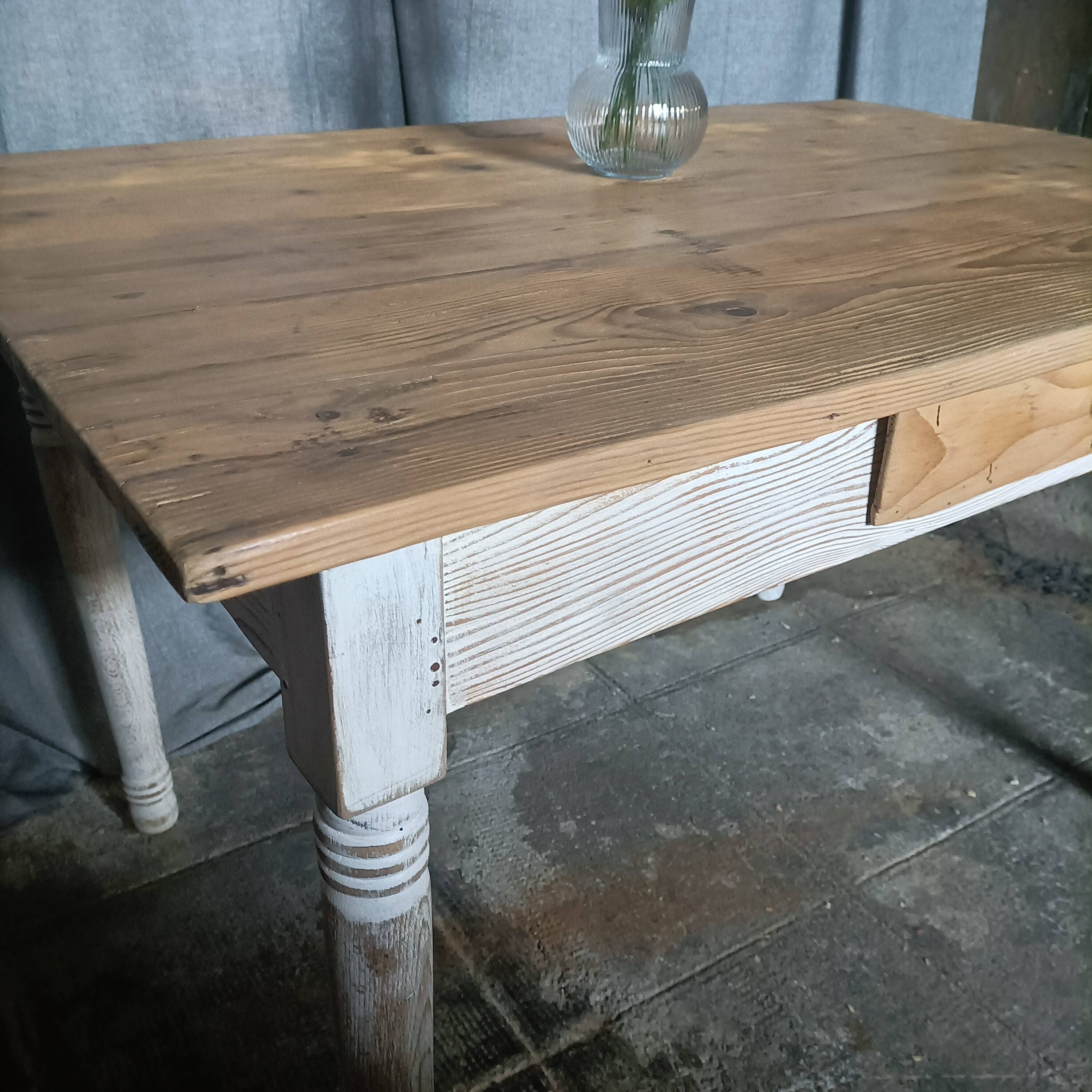 Table en pin