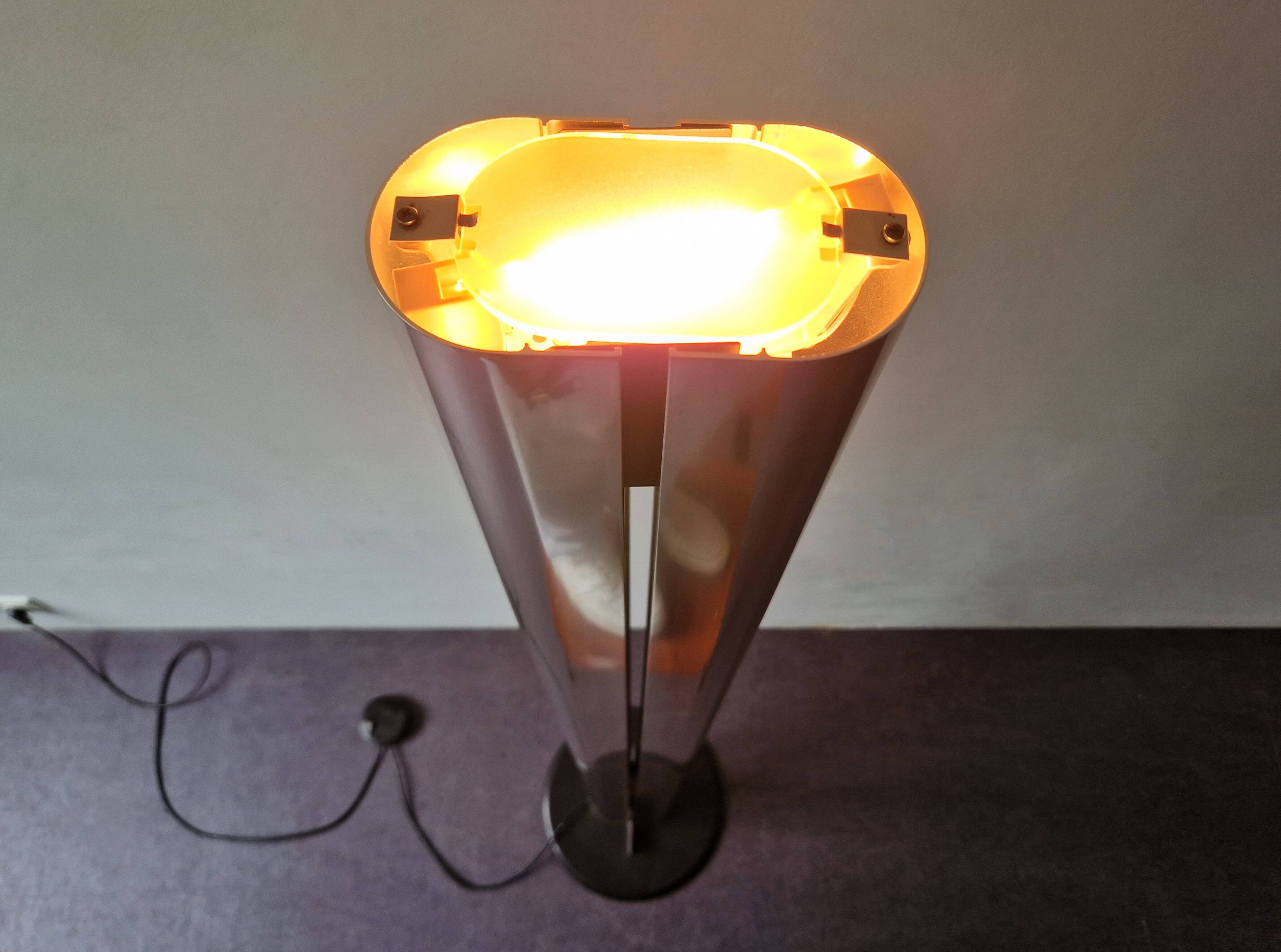 Early edition Megaron floor lamp by Gianfranco Frattini for Artemide, Italy 1979