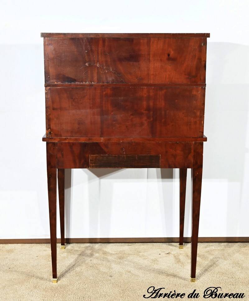 Small Bonheur du Jour Mahogany Desk, Louis XVI / Directory style – Early 20th century