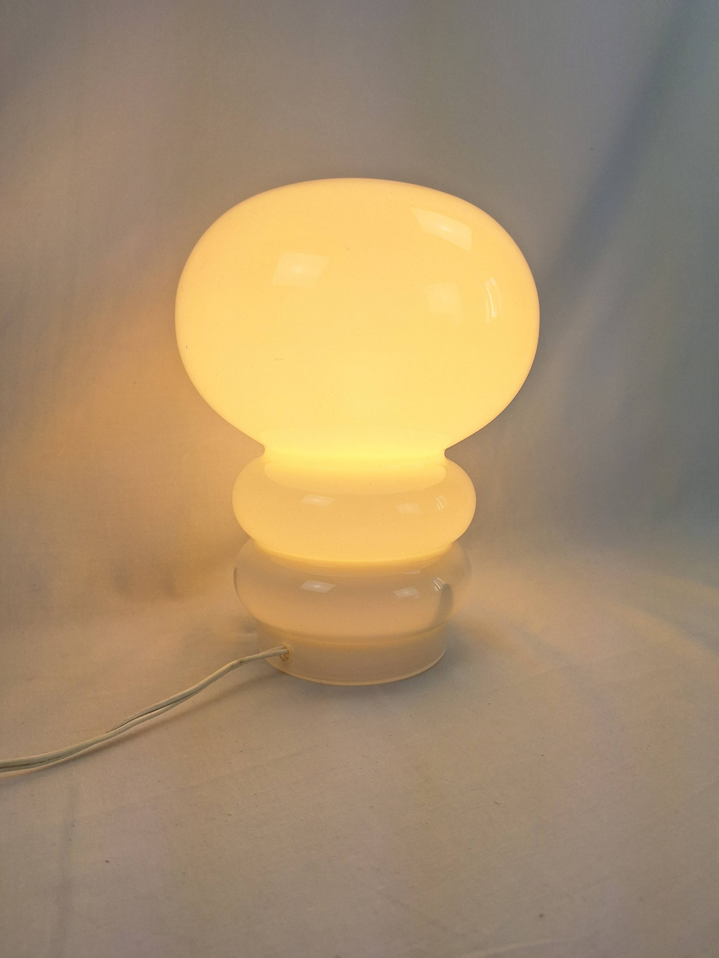 Lampe verre 70s vintage space age art déco