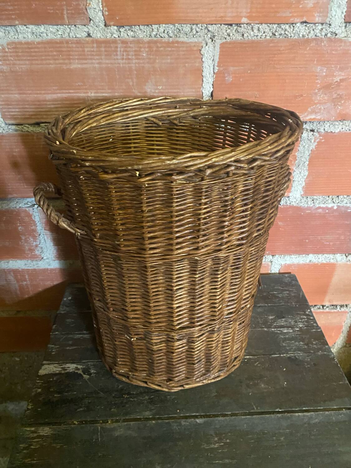 Old Basket Paniette Woven Willow with Handles Vintage Linen #D575