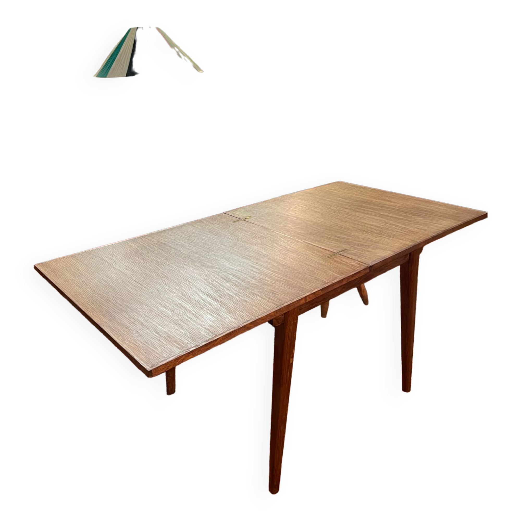 Vintage square portfolio table ep 50/60