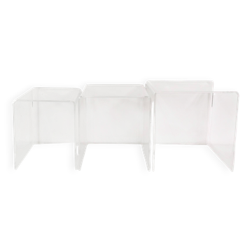 Ensemble de tables modulables en plexiglas, France, années 1970.