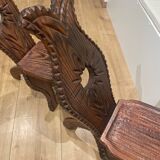 Tabouret en bois, sculpté