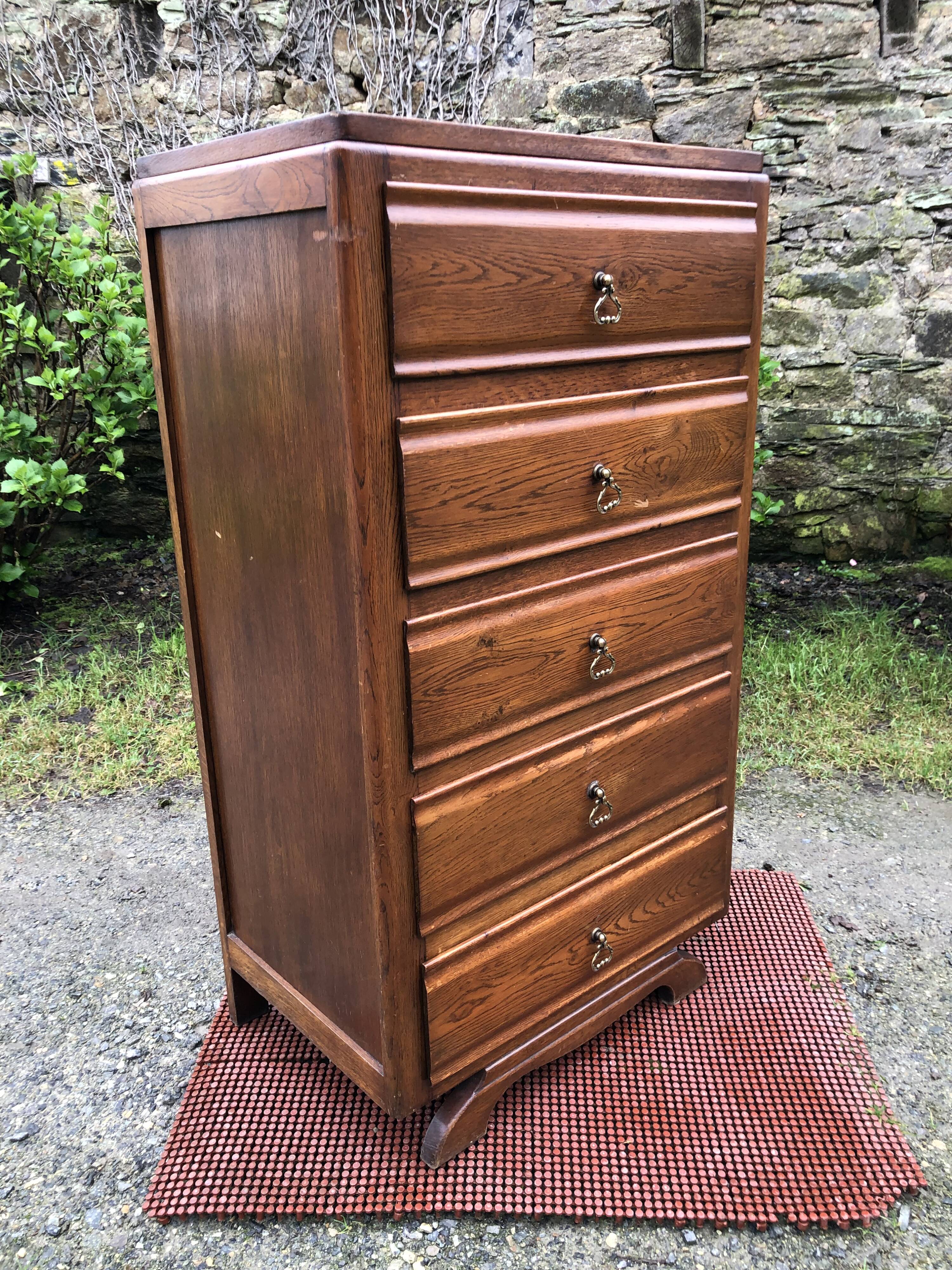 Chiffonnier, commode vintage en chêne à 5 tiroirs